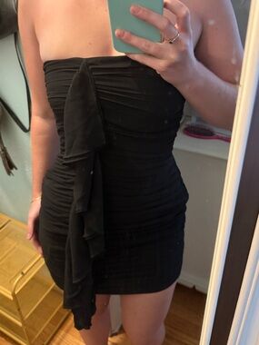 Meshki Strapless Black Ruched Bodycon Dress with Front Ruffle